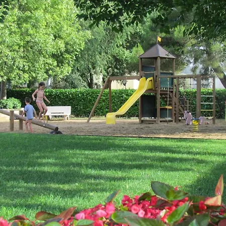 Relax And Chill By The Pool-beahost Bibione